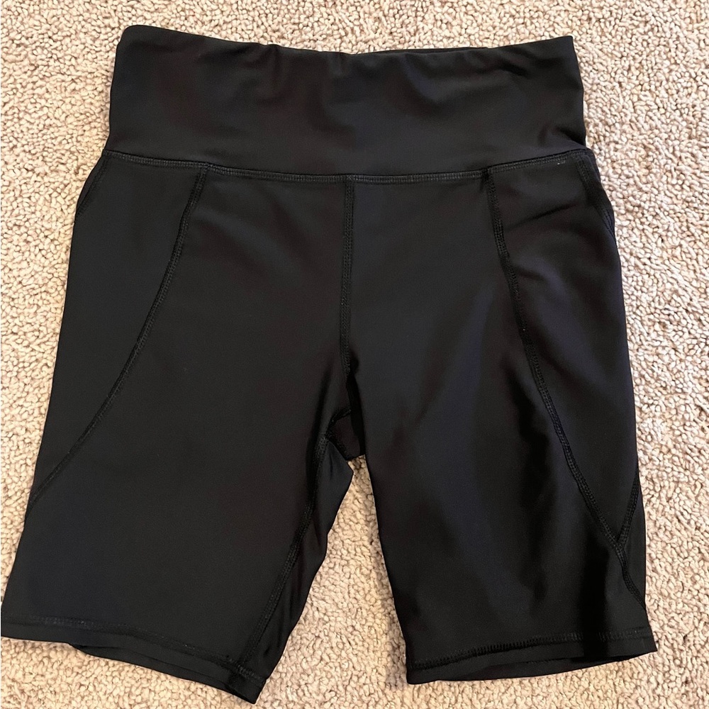 Old Navy Black High-Rise Bike Shorts